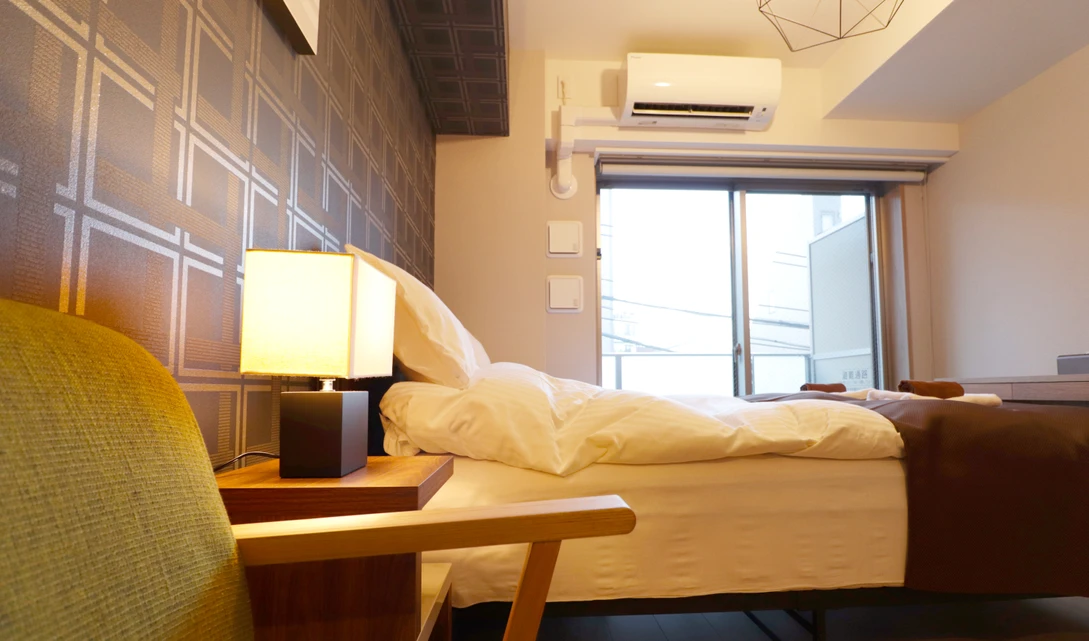 鶯谷駅 徒歩7分 - 2