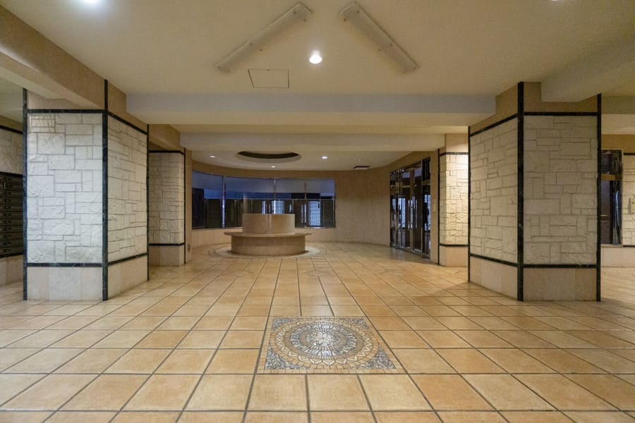 乃木坂駅 徒歩12分 - 2